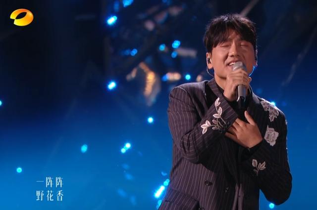 汪苏泷进步了 选曲编排见真章，舞台表现获好评