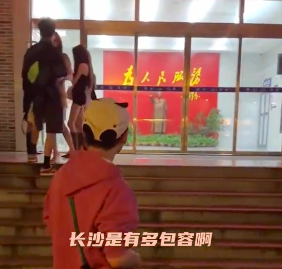 B太水果礼盒触碰了商家的逆鳞：自驾游消费现差异