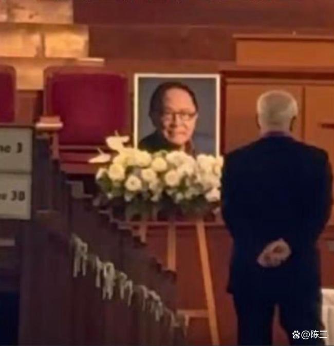 钟景辉出殡 谢君豪扶灵周润发送别 演艺界共悼大师